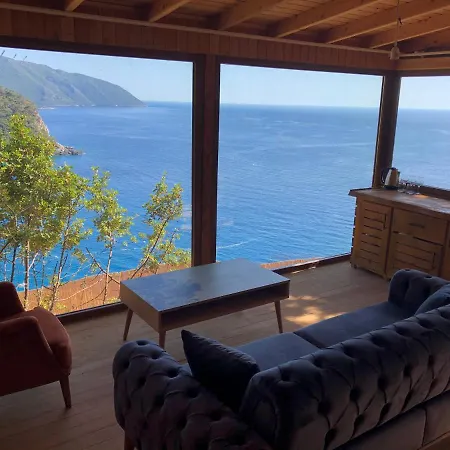 Kabak Uetopya Kamp Faralya