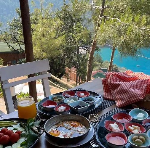 Kabak Uetopya Kamp Hotel Faralya