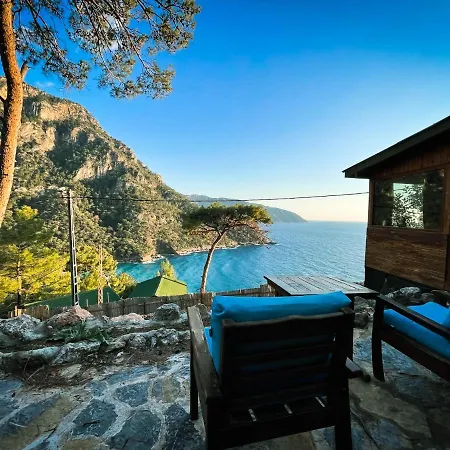 Kabak Uetopya Kamp Szálloda *
